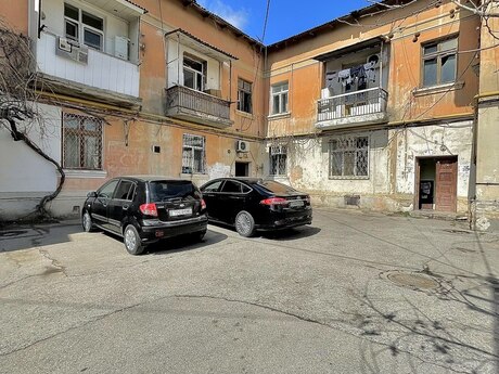 Объявление №6161064 - Баку, м. Кара Караев, 2-комн., 60 м², 2/2 этаж