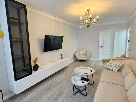 Elan №6161108 - Bakı, Memar Əcəmi m., 2 otaqlı, 55 m², 1/5 mərtəbə