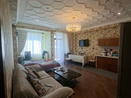 Elan №6161381 - Bakı, Şah İsmayıl Xətai m., 2 otaqlı, 72 m², 10/17 mərtəbə