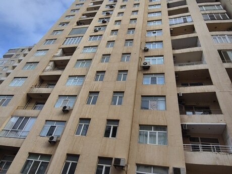 4 otaqlı mənzil, 225 m², Nizami: 600 000 ₼ 4