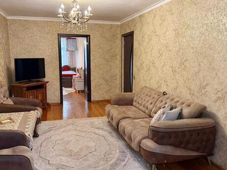 Elan №6161518 - Bakı, Qara Qarayev m., 3 otaqlı, 60 m², 1/5 mərtəbə
