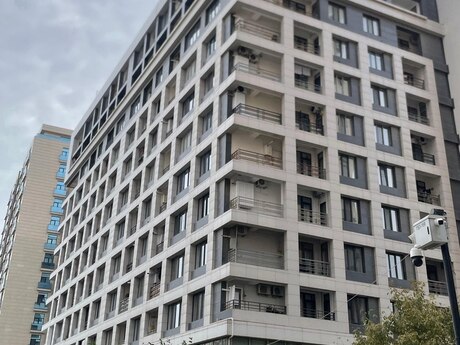 Объявление №6161634 - Баку, м. 28 мая, 4-комн., 145 м², 15/17 этаж