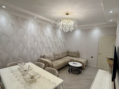 2 otaqlı mənzil, 65 m², 8-ci mikrorayon: 230 000 ₼ 3