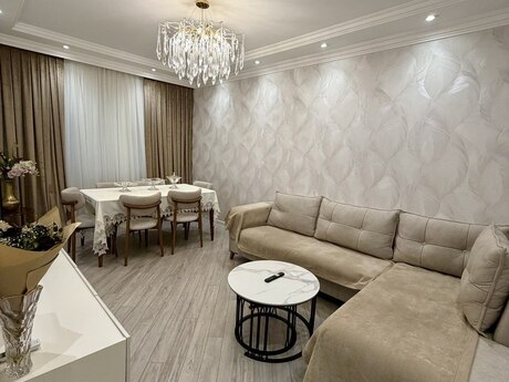 2 otaqlı mənzil, 65 m², 8-ci mikrorayon: 230 000 ₼ 5