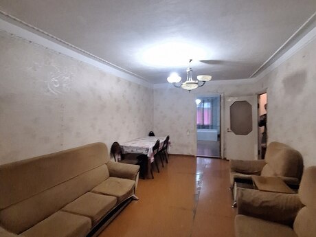 Elan №6162438 - Bakı, İnşaatçılar m., 2 otaqlı, 50 m², 2/5 mərtəbə