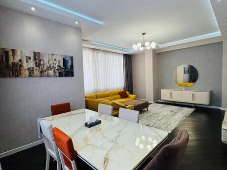 Kirayə 3 otaqlı mənzil, 120 m², İzmir Residence: 2 200 ₼/ay 4