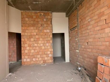 2 otaqlı mənzil, 70,2 m², 28 May: 250 000 ₼ 5