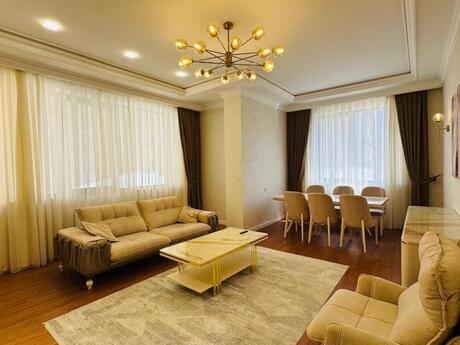 Kirayə 3 otaqlı mənzil, 120 m², İzmir Residence: 2 200 ₼/ay 3