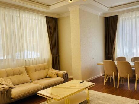 Kirayə 3 otaqlı mənzil, 120 m², İzmir Residence: 2 200 ₼/ay 5