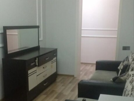 Объявление №6161786 - Баку, м. Иншаатчылар, 3-комн., 70 м², 2/3 этаж