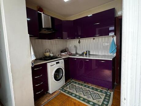 5 otaqlı köhnə tikili - İnşaatçılar m. - 130 m²