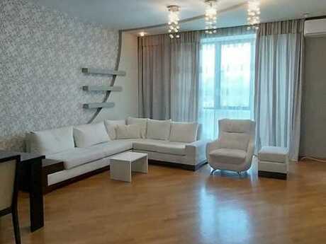 Elan №6162172 - Bakı, Nəsimi r., 3 otaqlı, 170 m², 14/18 mərtəbə