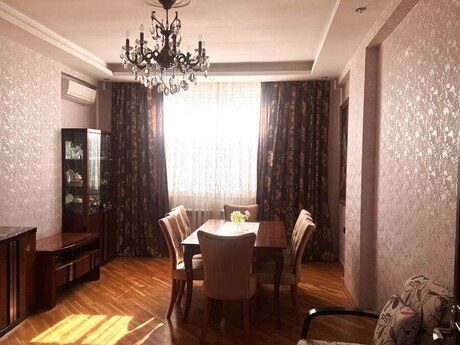 Elan №6162501 - Bakı, Elmlər Akademiyası m., 3 otaqlı, 135 m², 4/16 mərtəbə