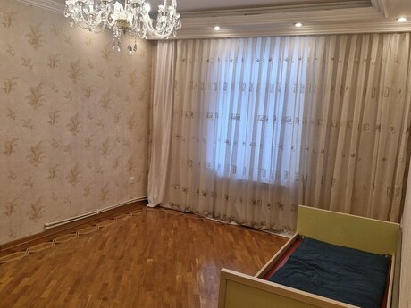 Qara Qarayev m.
