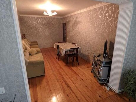 Elan №6162656 - Bakı, Xalqlar Dostluğu m., 4 otaqlı, 90 m², 4/5 mərtəbə
