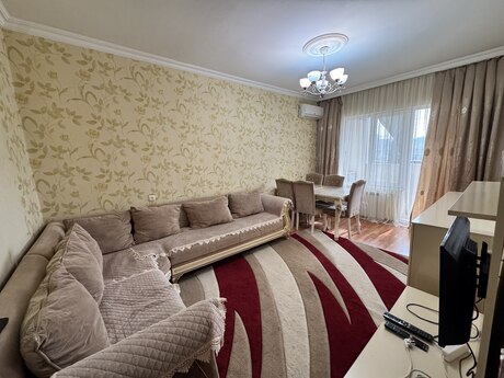 Объявление №6162679 - Баку, пос. 8-й мкр, 2-комн., 60 м², 4/9 этаж