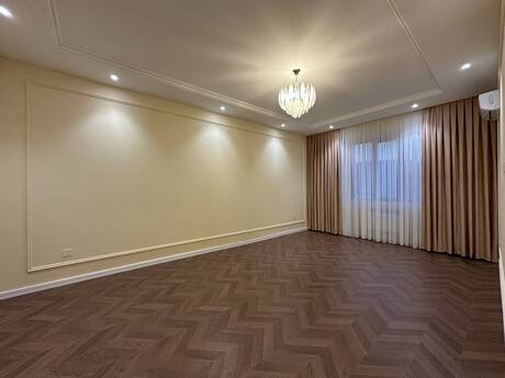 Elan №6162724 - Bakı, Bayıl q., 2 otaqlı, 80 m², 14/17 mərtəbə