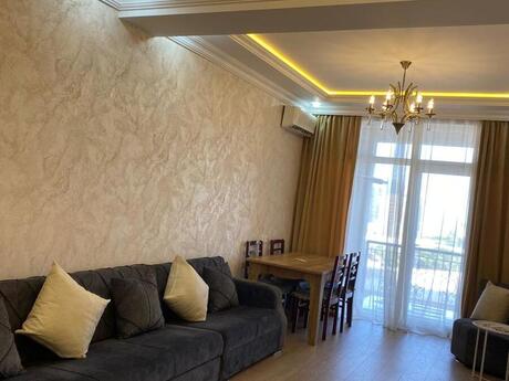 Elan №6162768 - Bakı, 28 May m., 2 otaqlı, 70 m², 14/19 mərtəbə