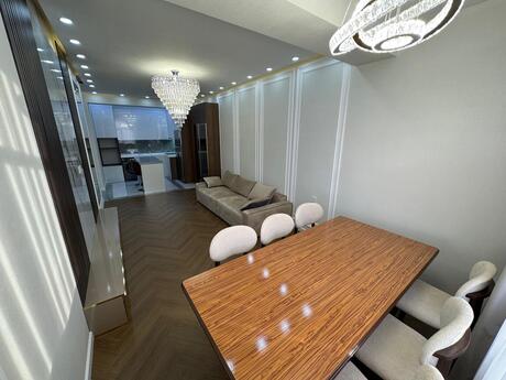 Объявление №6162895 - Баку, м. Кара Караев, 3-комн., 100 м², 11/17 этаж