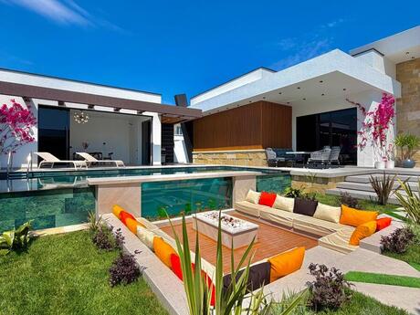 5 otaqlı həyət evi/bağ evi - Mərdəkan q. - 240 m²