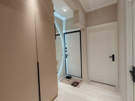 4 otaqlı mənzil, 110 m², Bakıxanov: 220 000 ₼ 2