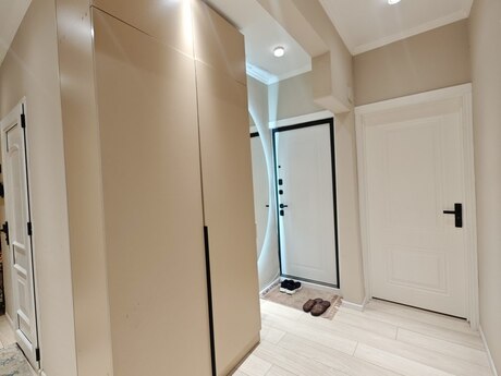 4 otaqlı mənzil, 110 m², Bakıxanov: 220 000 ₼ 3