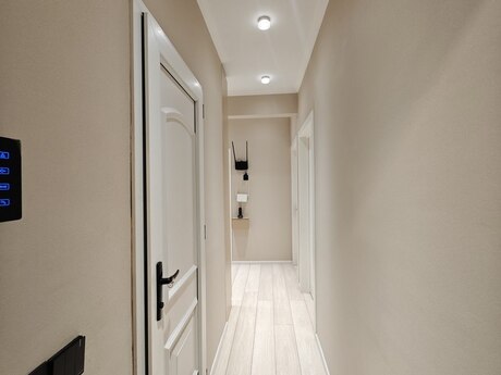 4 otaqlı mənzil, 110 m², Bakıxanov: 220 000 ₼ 4