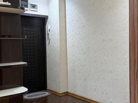 Объявление №6163057 - Баку, м. Мемар Аджеми, 3-комн., 135 м², 2/17 этаж