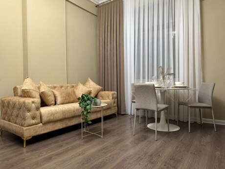Аренда: 3-комнатная квартира, 85 м², Nizami: 70 ₼/мес 2