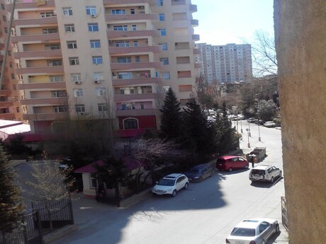 м. Элмляр Академиясы