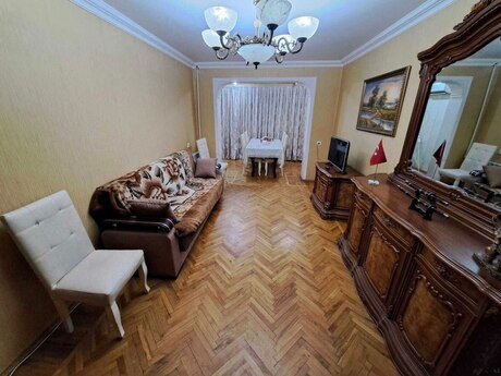 3 otaqlı mənzil, 70 m², Xalqlar Dostluğu: 175 000 ₼ 2