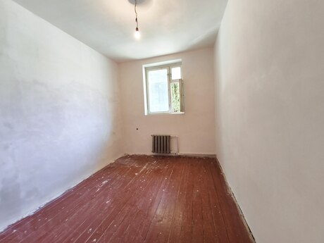 Bakıxanovda 5 otaqlı köhnə tikili mənzil satılır, 120 m², 165 000 AZN, şəkil 4 / 12