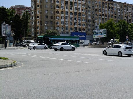 м. Нефтчиляр