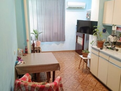 3 otaqlı köhnə tikili - Nəriman Nərimanov m. - 60 m²