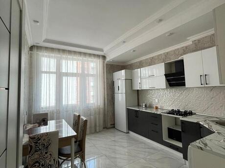 Elan №6164679 - Bakı, Şah İsmayıl Xətai m., 2 otaqlı, 100 m², 14/16 mərtəbə