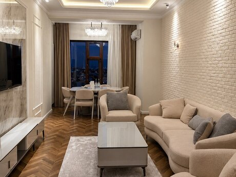 Объявление №6163837 - Баку, м. Ичеришехер, 2-комн., 75 м², 9/12 этаж