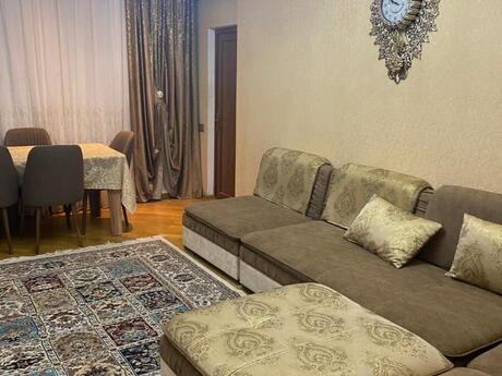 Объявление №6163997 - Баку, пос. Ени Ясамал, 2-комн., 70 м², 3/12 этаж
