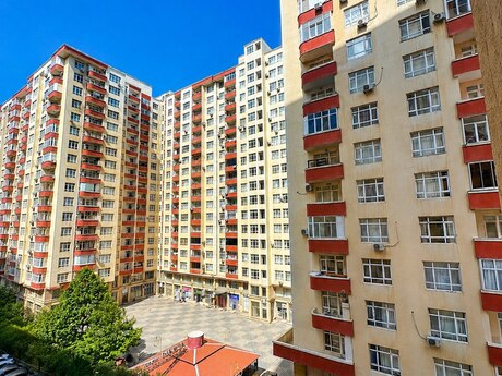 Объявление №6164000 - Баку, м. Иншаатчылар, 3-комн., 135 м², 5/18 этаж