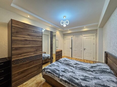 4 otaqlı mənzil, 130 m², Yeni Günəşli: 300 000 ₼ 3