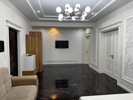 Объявление №6164060 - Баку, пос. Ени Гюнешли, 4-комн., 130 м², 6/12 этаж