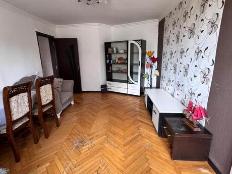 Объявление №6164150 - Баку, м. Элмляр Академиясы, 2-комн., 70 м², 3/5 этаж