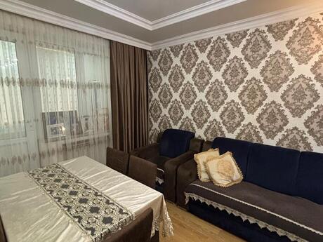3-комнатная квартира, 110 м², Qaraçuxur: 200 000 ₼ 2