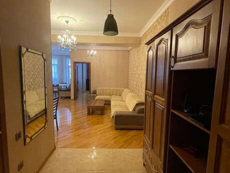 2 otaqlı yeni tikili - Elmlər Akademiyası m. - 67 m²