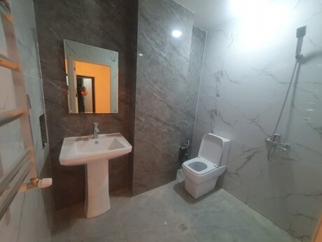 1 otaqlı yeni tikili - Qara Qarayev m. - 50 m²