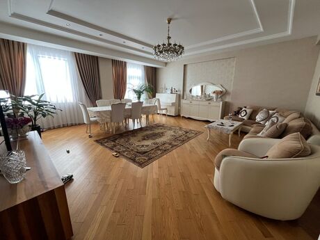 3-room apartment, 170 m², Nizami: 650 000 ₼ 2