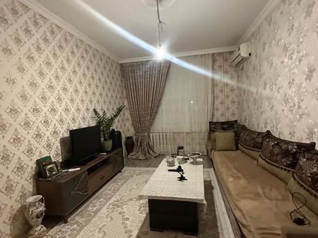 Объявление №6164528 - Баку, пос. Массив В, 2-комн., 60 м², 2/9 этаж