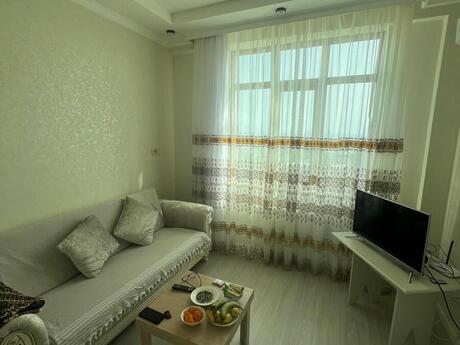 Объявление №6164530 - Баку, м. Кара Караев, 2-комн., 60 м², 14/16 этаж