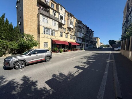 Obyekt - Bakıxanov q. - 230 m²