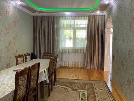 5-комн. дом/дача - м. Азадлыг проспекти - 300 м²