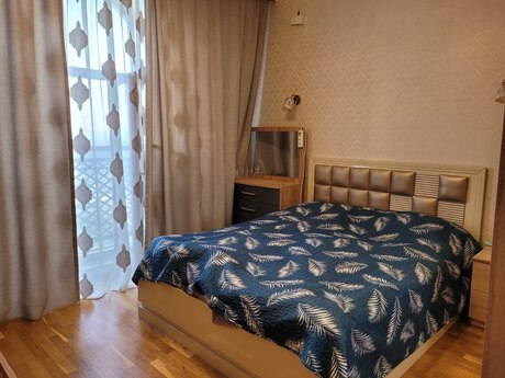 Elan №6164911 - Bakı, Qara Qarayev m., 3 otaqlı, 90 m², 20/20 mərtəbə